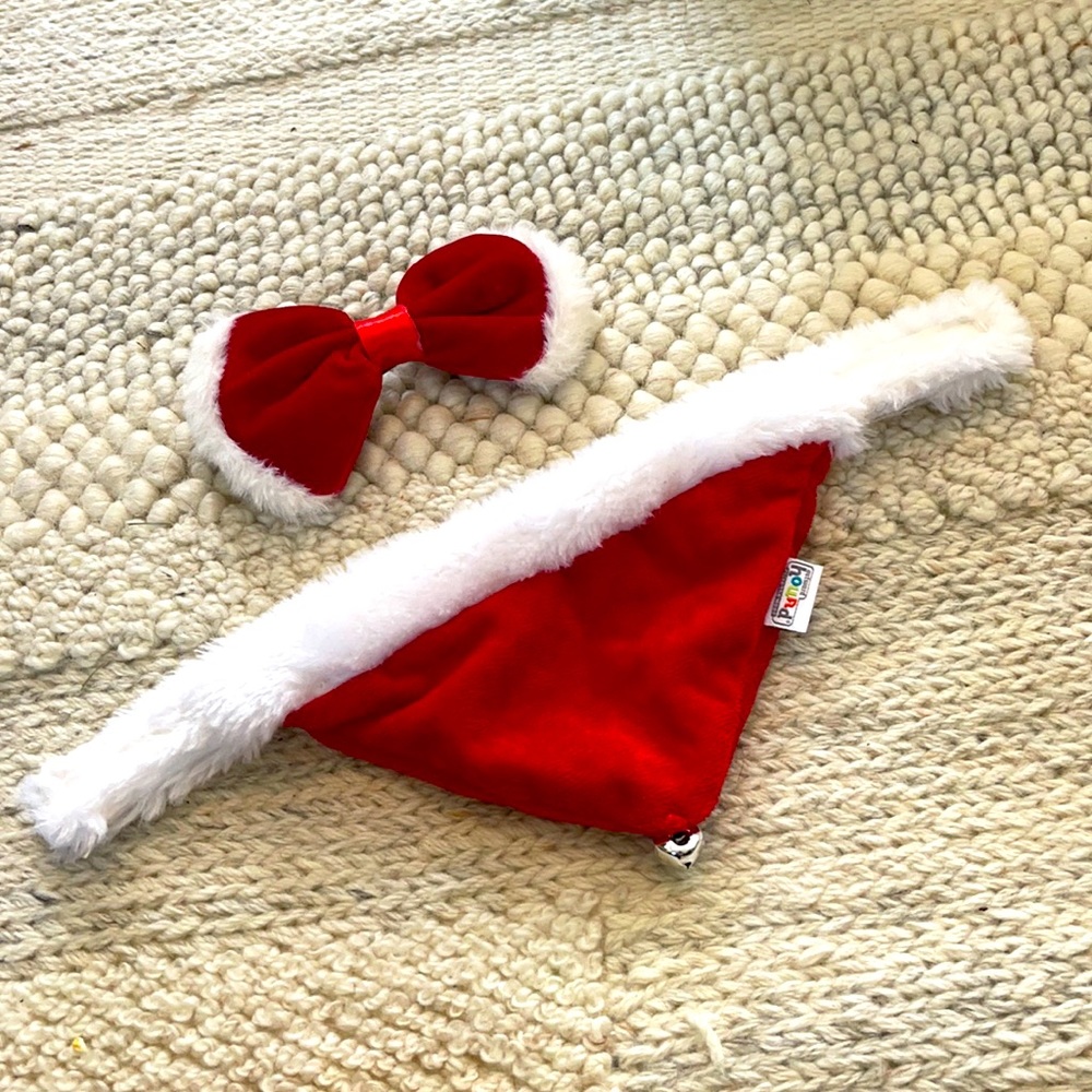 Fur lined Dog Christmas Bandana & Bow Tie - Picture 1 of 2